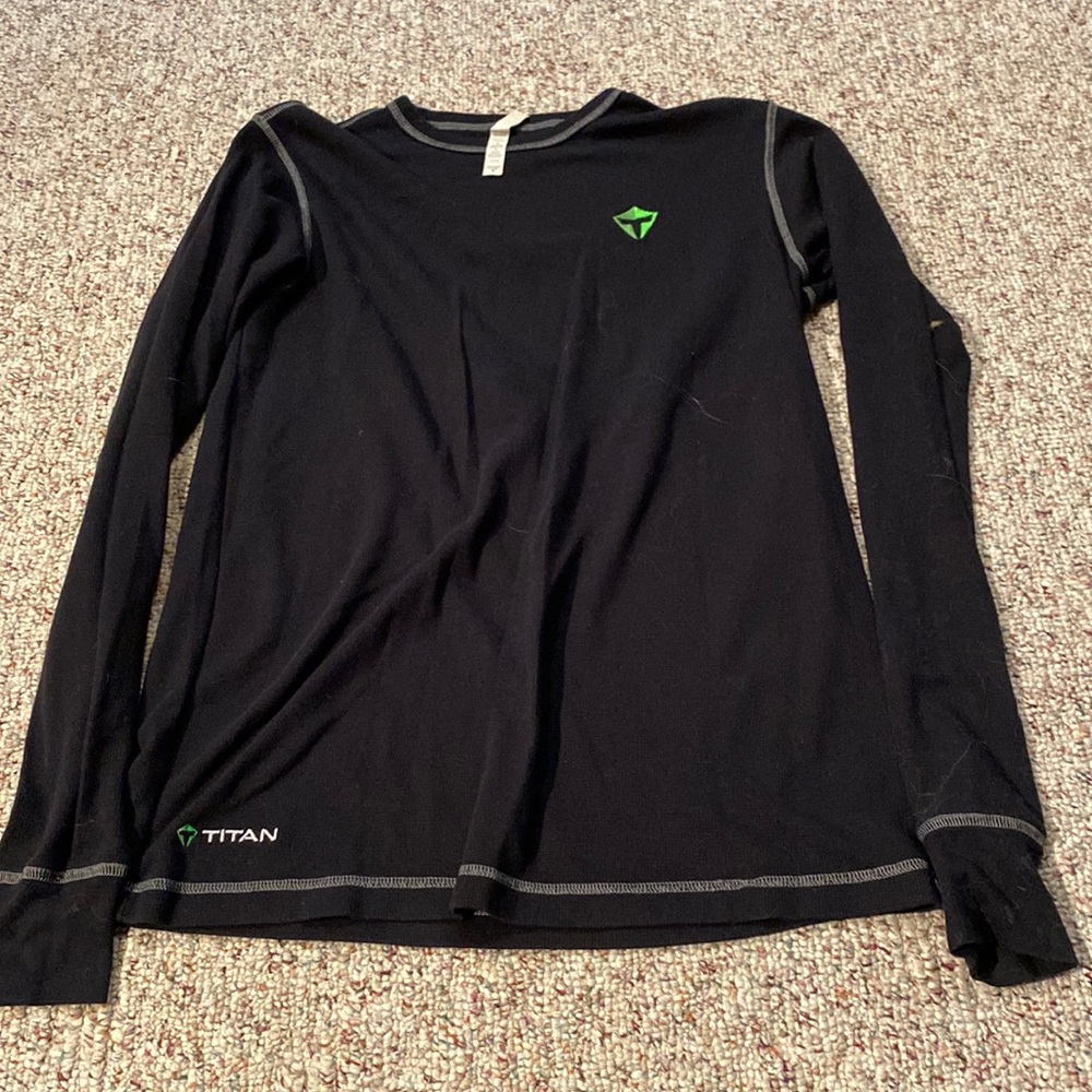 Black titan long sleeve